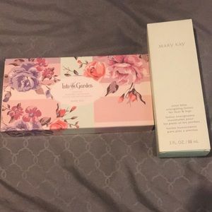 Mary Kay bundle NEW